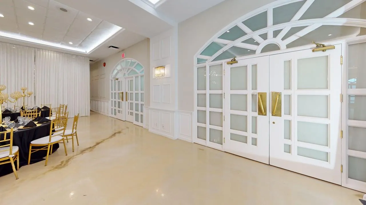 Open reception room in a corporate setup